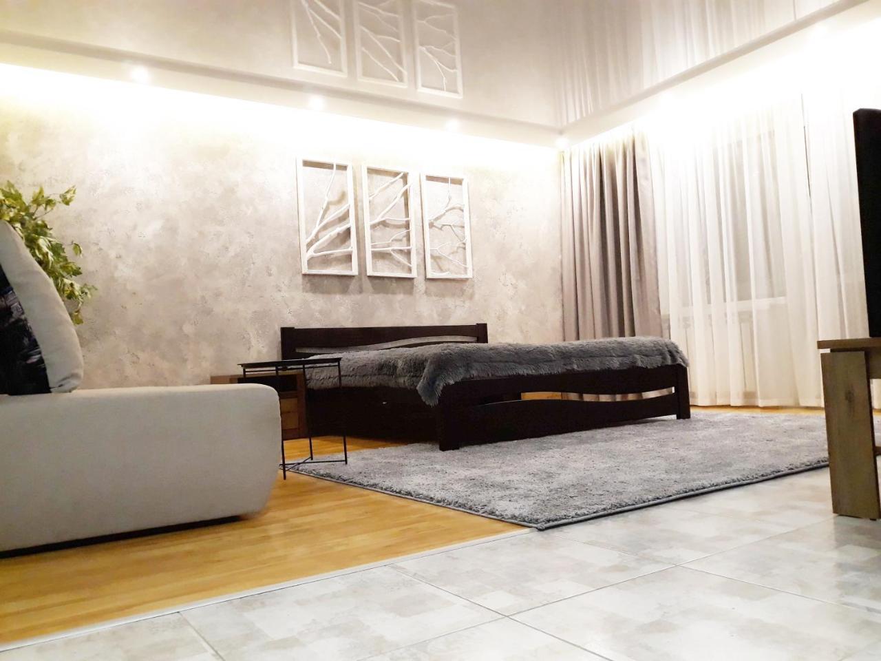 Apartment - Matusevycha Street 2-11 Kryvyi Rih Dış mekan fotoğraf